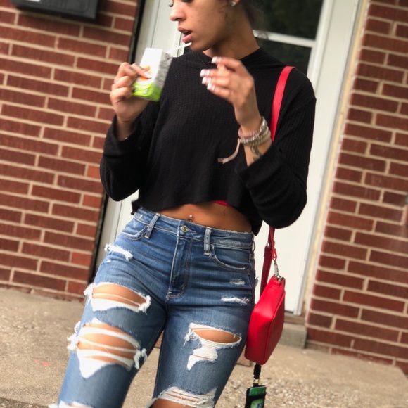 Meet your Posher, Chantel - Picture 1 of 3